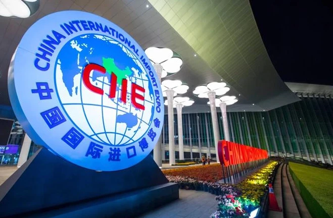Foco na China: Expositores globais confiantes no próximo CIIE
